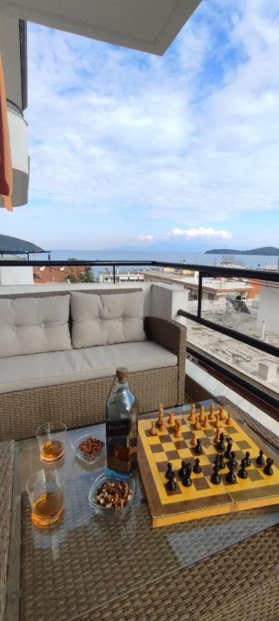 Seagull Apartments Néa Péramos エクステリア 写真